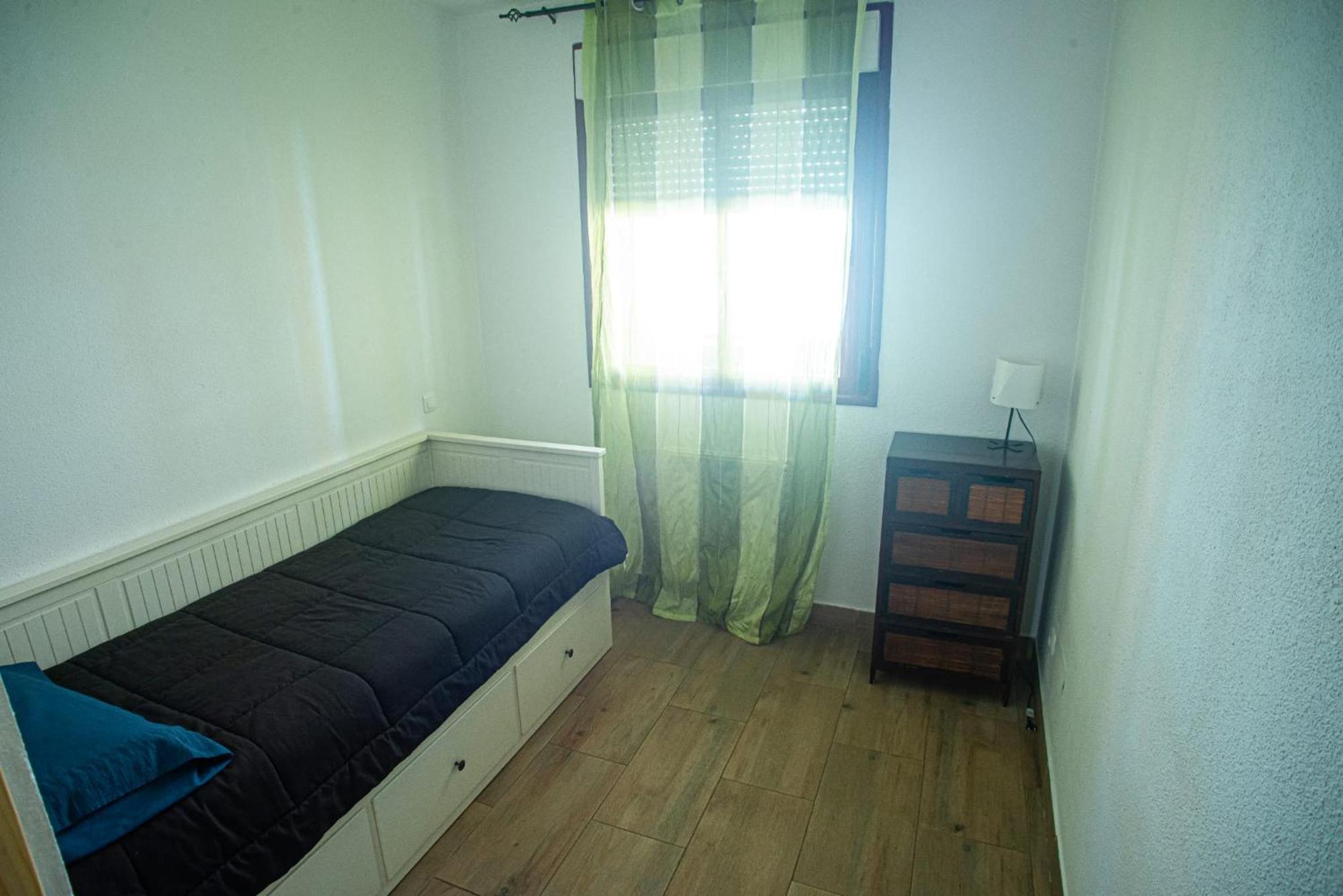 Parking Gratis, Alcala Magna Licencia Turistica Vt-13974 Apartment อัลกาลาเดเอนาเรส ภายนอก รูปภาพ