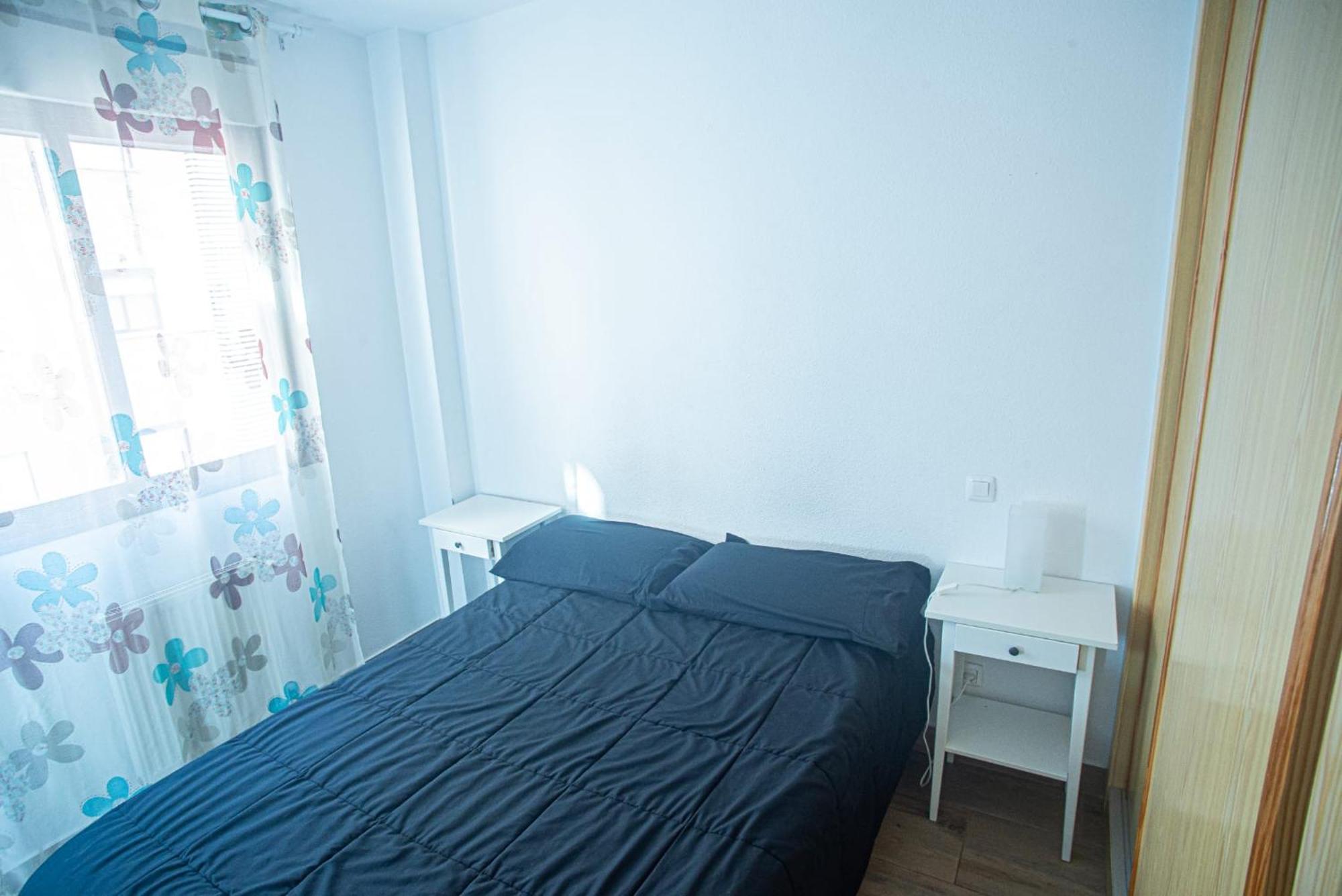 Parking Gratis, Alcala Magna Licencia Turistica Vt-13974 Apartment อัลกาลาเดเอนาเรส ภายนอก รูปภาพ