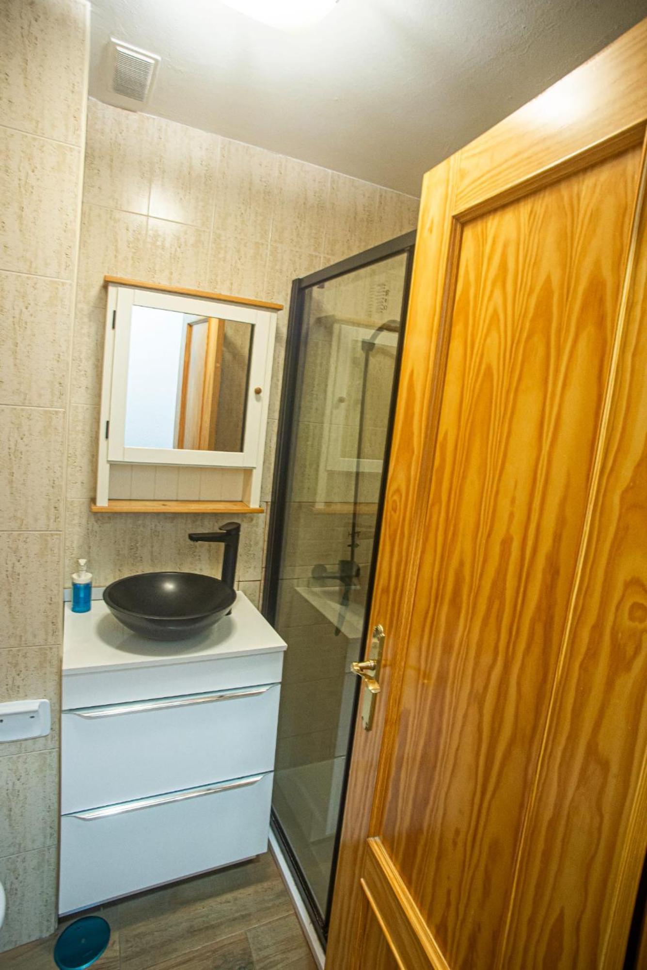 Parking Gratis, Alcala Magna Licencia Turistica Vt-13974 Apartment อัลกาลาเดเอนาเรส ภายนอก รูปภาพ